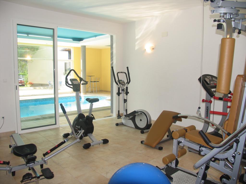 Apartments Villa Ceres Klek Esterno foto